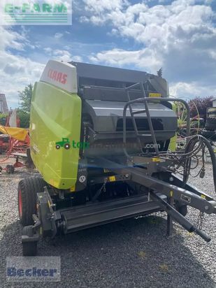 Empacadora gigant - Claas - variant 365 rc