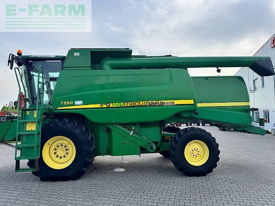 Cosechadora de Cereal - John Deere - t 550