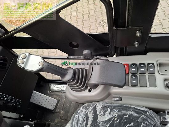 Minicargadora - JCB - 403 smart power