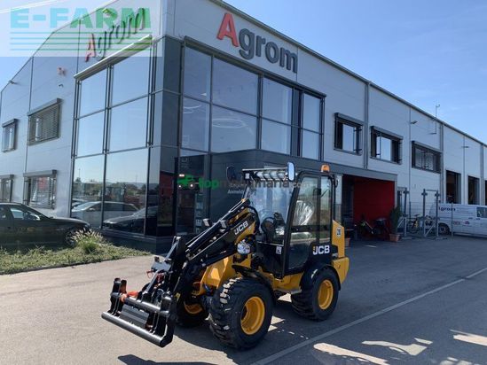 Minicargadora - JCB - 403 plus