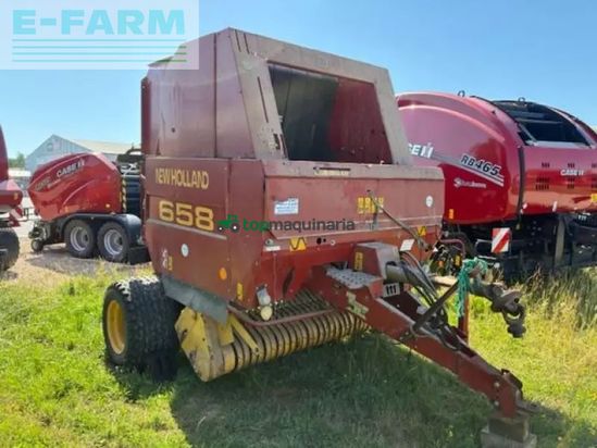 Empacadora gigant - New Holland - 658