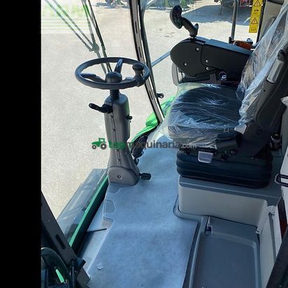 Cosechadora de Cereal - Deutz-Fahr - c 6305 ts t5 mit schneidwerk