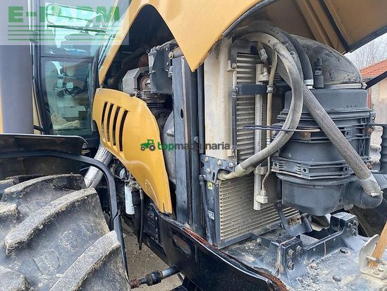 Tractor agrícola - Challenger - mt 575b