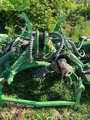 Henificador - John Deere - r950r