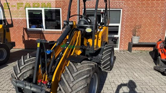 Minicargadora - Schaffer - 2445s