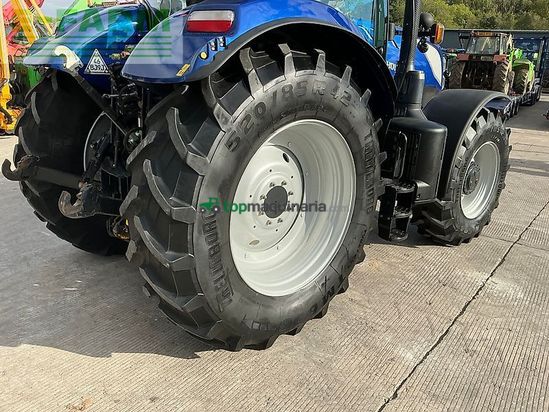 Tractor agrícola - New Holland - t7.225 blue power (st27575)