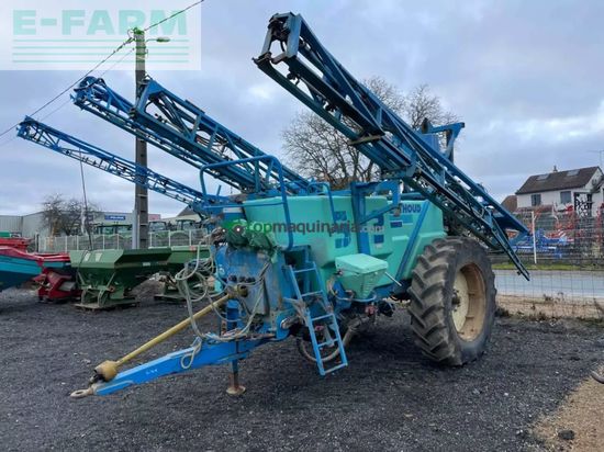 Atomizador -  - pulvérisateur traîné mach 32 berthoud