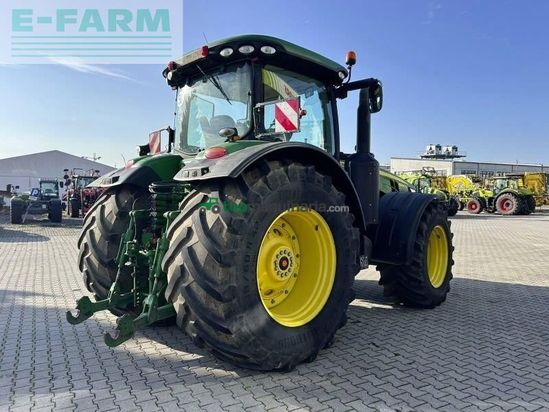 Tractor agrícola - John Deere - gebr. 8360r traktor