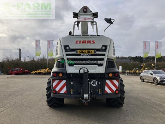 Cosechadora de Cereal - Claas - JAGUAR 880 - STAGE V 4WD