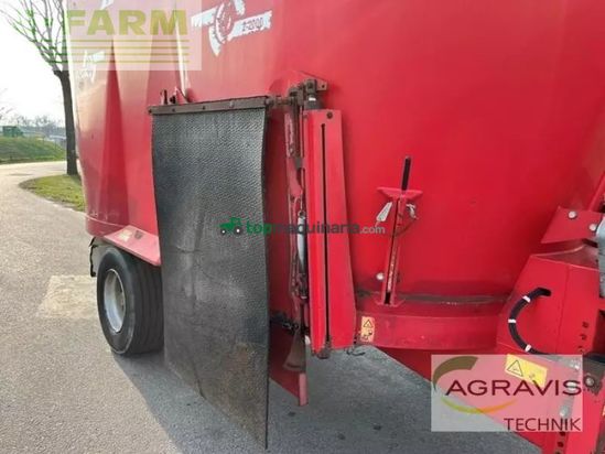 Esparcidor - Trioliet - solomix 2 2000 zk