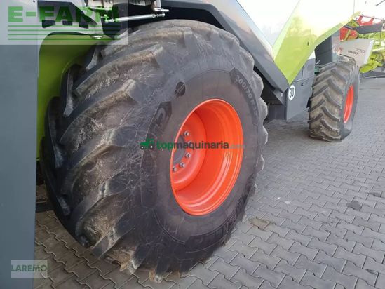 Cosechadora de Cereal - Claas - trion 750 montana + v 770 laserpilot
