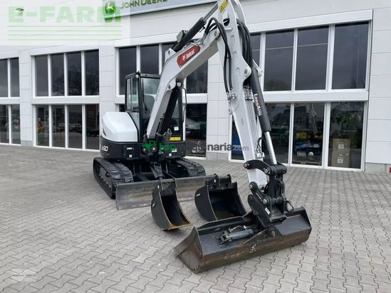 Excavadora - Bobcat - e 60