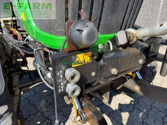 Tractor agrícola - John Deere - 2032r