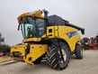 Cosechadora de Cereal - New Holland - CR9070