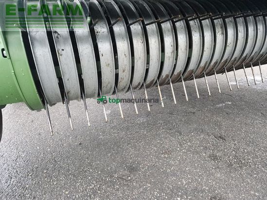 Empacadora gigant - Krone - fortima v 1800 mc isobus rundballenpresse