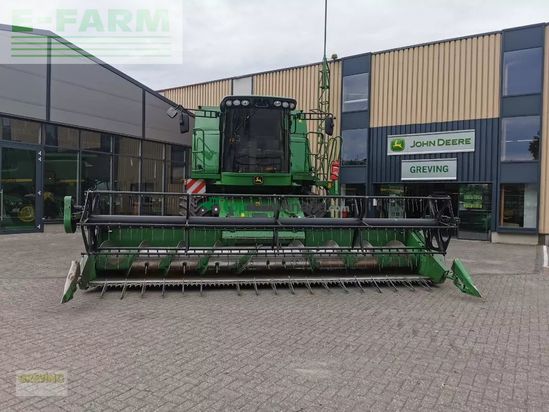 Cosechadora de Cereal - John Deere - t560