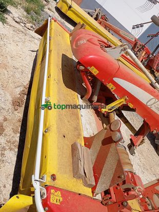 Segadora frontal Pottinger novacat 301