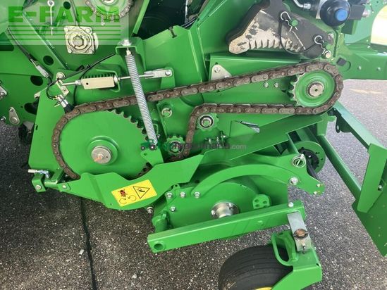 Empacadora gigant - John Deere - v461r maxicut hc 25 premium ru