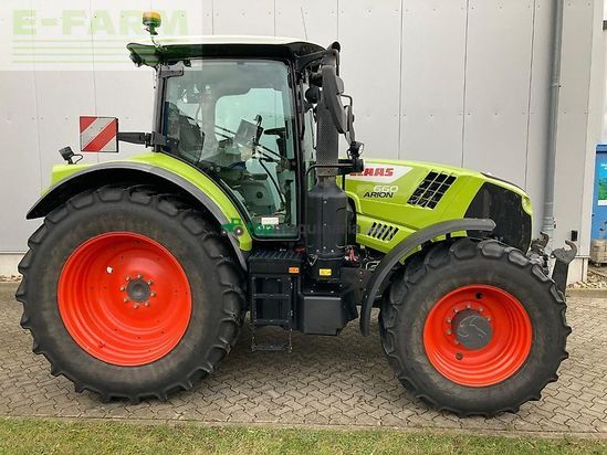 Tractor agrícola - Claas - arion 660 cmatic