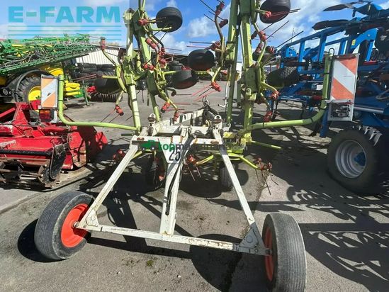 Henificador - Claas - faneuse volto 870t