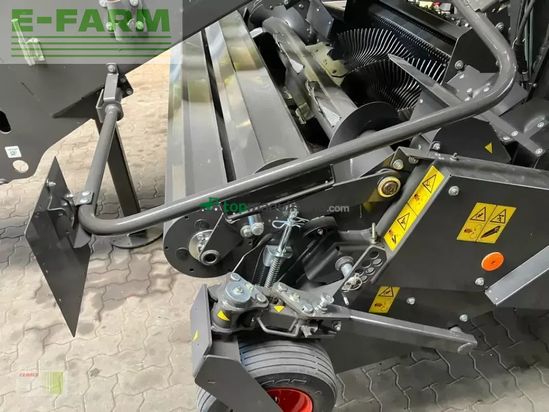 Empacadora gigant - Claas - quadrant 5300 evolution fc tandem