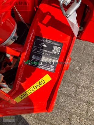 Rastrillo - Kuhn - merge maxx 442f bandschwader