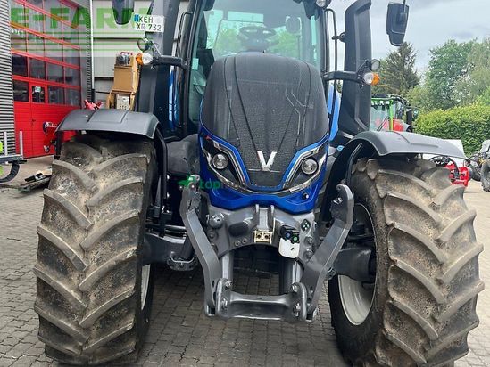 Tractor agrícola - Valtra - t215d mit 60 km/h