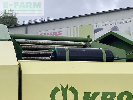 Empacadora gigant - Krone - vario pack 1800