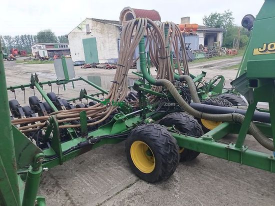 Sembradora - John Deere - 740a