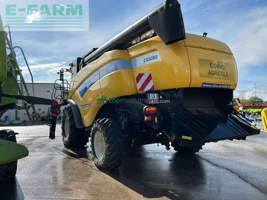 Cosechadora de Cereal - New Holland - cx8080