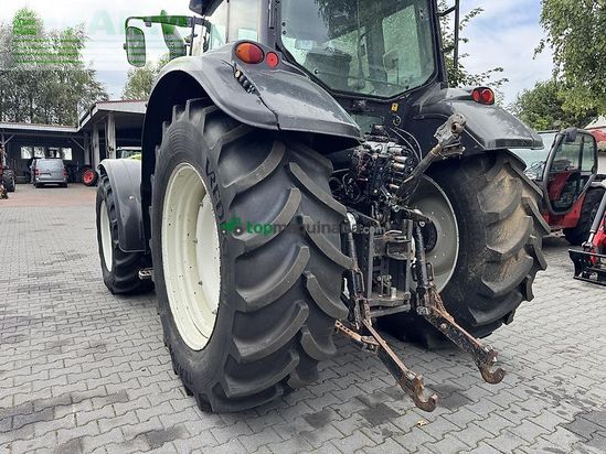 Tractor agrícola - Valtra - t202 versu