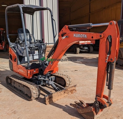 Excavadora - KX018-4