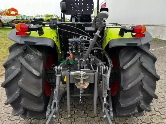 Tractor agrícola - Claas - nexos 240 xl stage v
