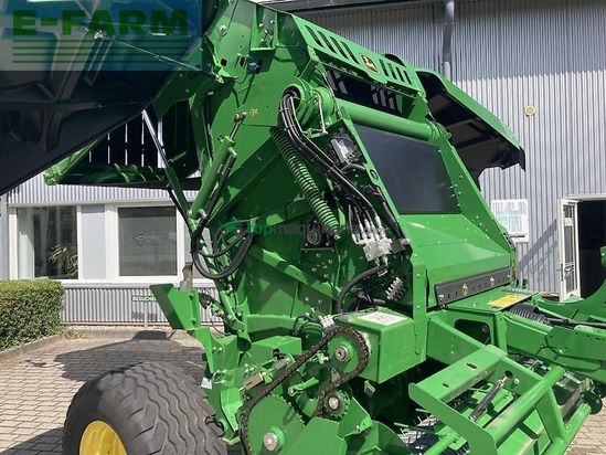 Empacadora gigant - John Deere - v461m