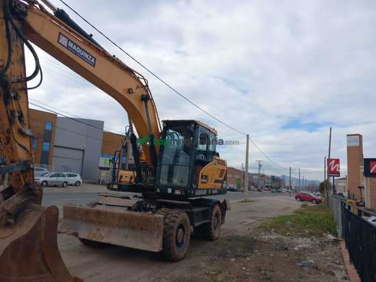 Excavadora HYUNDAI HW180