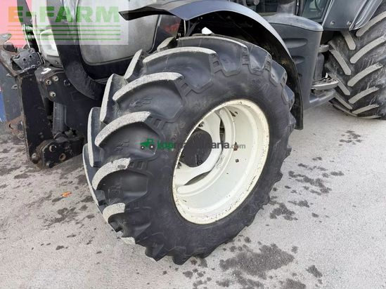 Tractor agrícola - Valtra - n 82 hi-tech