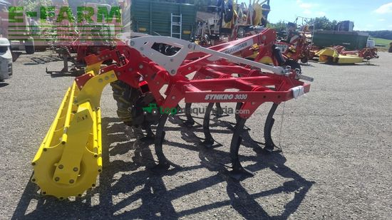 Cultivador - Pöttinger - synkro 3030
