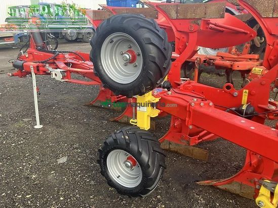 Arado - Pöttinger - servo 45 m 5-schar nova