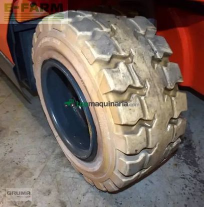 Elevadora - Linde - e 30/600 h 1252