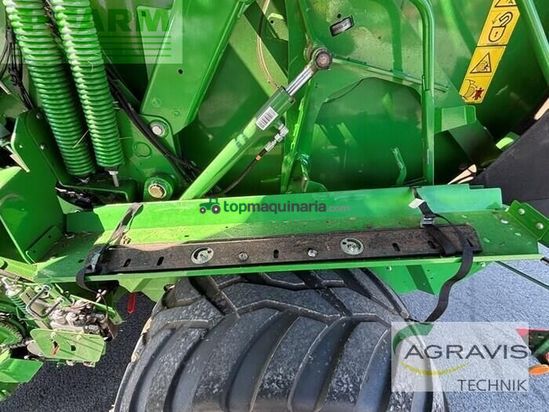 Empacadora gigant - John Deere - v461r