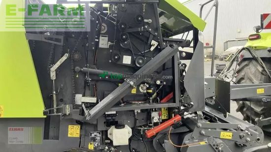 Empacadora gigant - Claas - rollant 520 rc