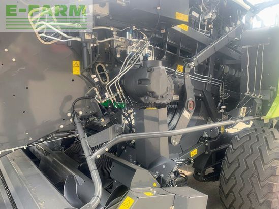Empacadora gigant - Claas - quadrant 5200 fc