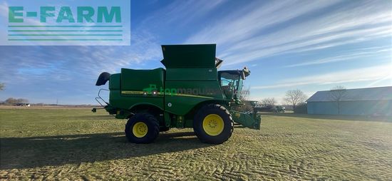 Cosechadora de Cereal - John Deere - S785