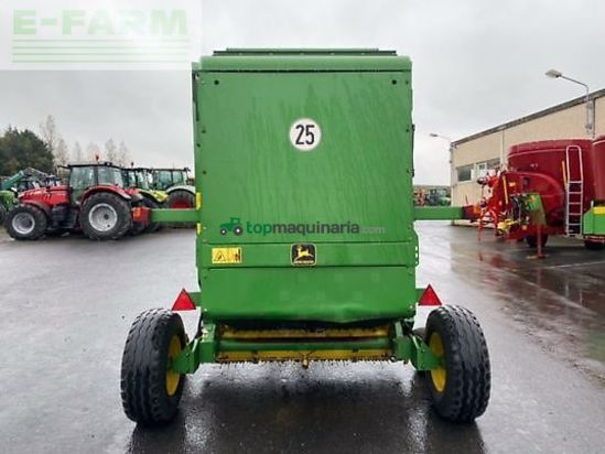 Empacadora gigant - John Deere - 590