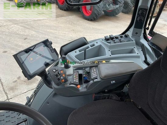 Tractor agrícola - Valtra - t214 versu tractor (st26880)