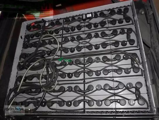 Elevadora - Linde - e 35/600 h 388