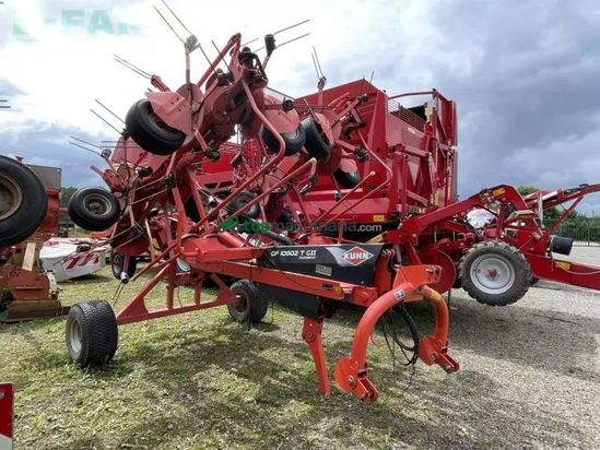 Henificador - Kuhn - gf10802 tgii aufgesattelt