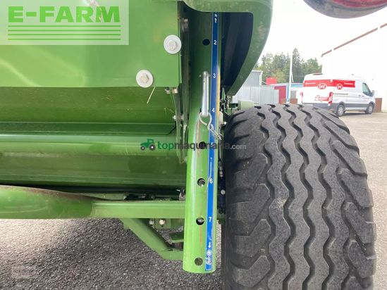 Empacadora gigant - Krone - comprima f 155 xc plus