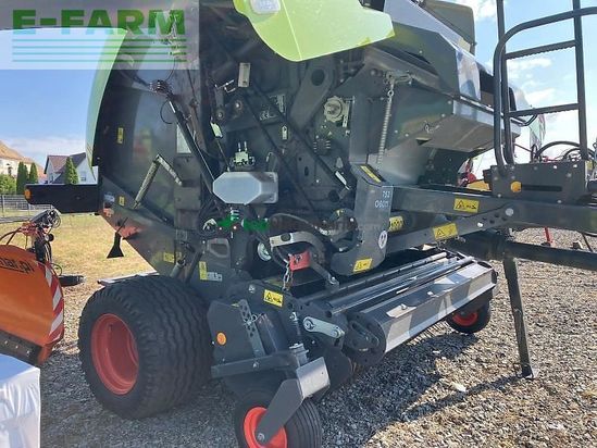 Empacadora gigant - Claas - variant 480 rc pro