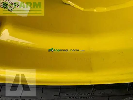 Tractor agrícola - John Deere - 300/70-20